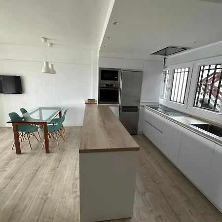 Apartment Burumendi 4 *